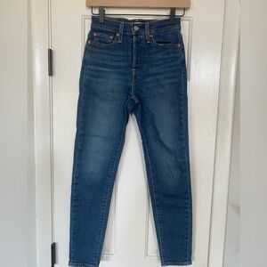 Levi's Wedgie Skinny Jeans Size 24
